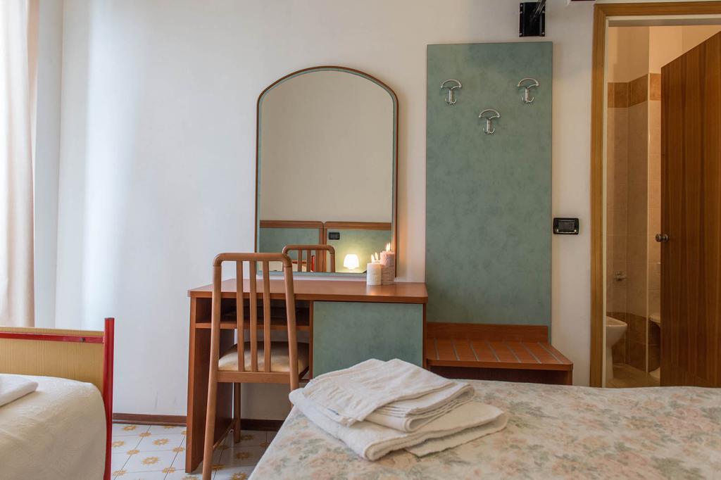 Hotel Levante Sul Mare ليدو دي سافيو المظهر الخارجي الصورة