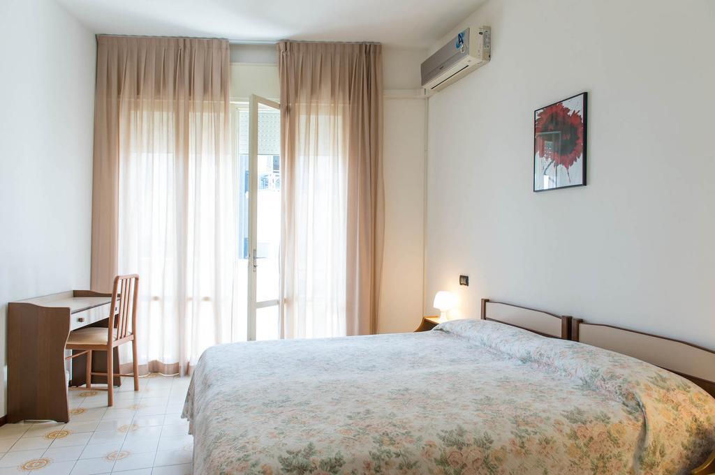 Hotel Levante Sul Mare ليدو دي سافيو المظهر الخارجي الصورة